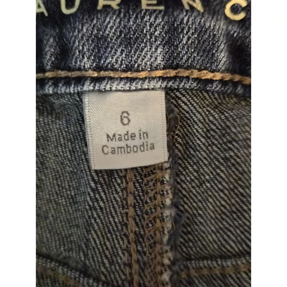 Lauren Conrad Women's Size 6 Dark Wash Distressed Denim Cutoff Shorts Frayed Hem